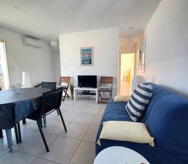 Mimizan-Plage Apartment | Patio de Flore