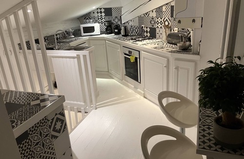 La Real Apartment | PERPIGNAN SUPERB DUPLEX COSY BRIGHT 2 TERRACES CITY CENTER PLACE REPUBLIQUE