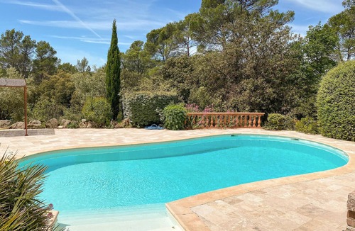 Entrecasteaux House | Pet friendly home in Entrecasteaux
