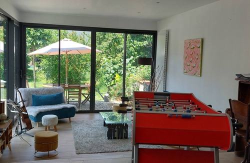Bussiere - Cadiere House | Petite Maison Avec Jardin à 4 Stations de Métro du Centre de Lyon