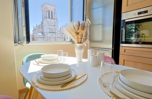 Saint-Roch - Badouillere - Chavanelle Apartment | Petite Perle St Roch - Vue Église - Netflix & Wifi Fibre