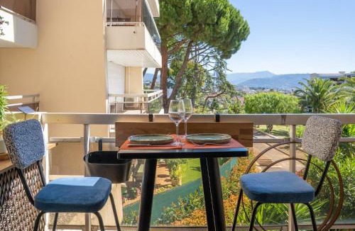 Saint Antoine Apartment | Piscine balcon et calme