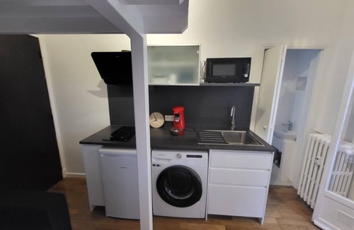 Saint Philippe Apartment | Pleasant, quiet studio apartment