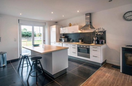 Plouarzel House | Plouarzel Home
