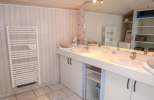 Primelin House | Pors Bae by Interhome