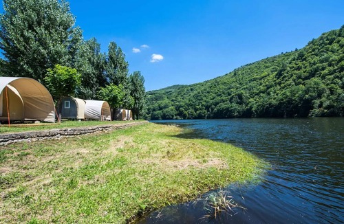 Saint Martial Entraygues House | Prestige Cottage - 3 bedrooms - 2 bathrooms - Sleeps 6