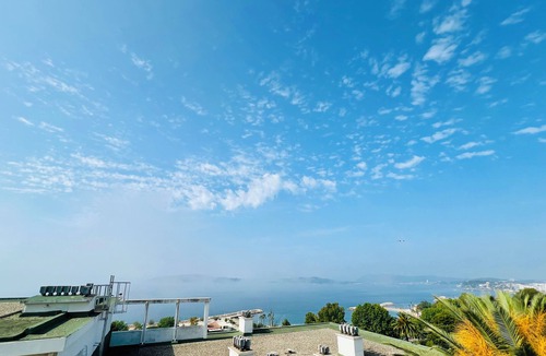 Le Mourillon Hotel | Privatized hotel 8/16 bed Toulon Seaside -Rooftop