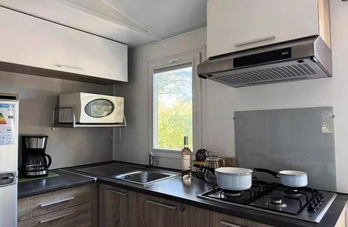 Esparron-de-Verdon House | Provence Mobile Home, 2 Bedrooms, Sleeps 2–5 – Air Conditioning, Sleeps 5