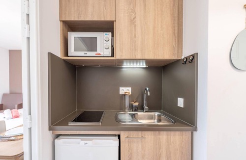 L'Isle-d'Abeau Hotel | Quality Aparthotel Lyon L'Isle-d’Abeau