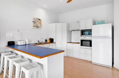 Lorne Apartment | Questa E Bella