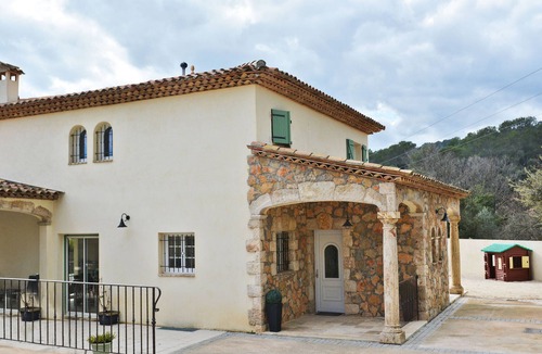 Le Tignet Villa | QUIET, AIR-CONDITIONED VILLA ON THE COTE D'AZUR