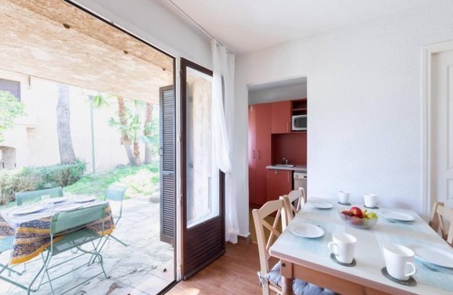 Boulouris-sur-Mer Apartment | Résidence Les Jardins d'Azur by Interhome