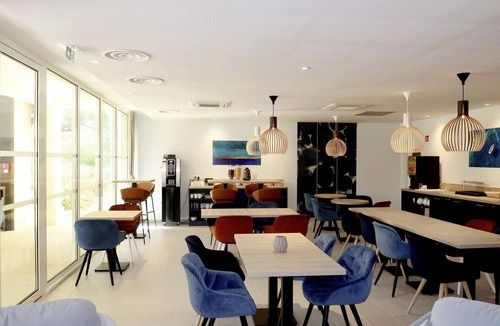 Cavalaire-sur-Mer Apartment | Résidence Odalys Collection Les Canisson by Interhome
