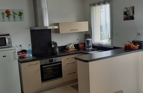 Pont-Scorff House | Recent house. Bungalow. Sleeps 4. 2 bedrooms. 20 minutes from the beaches.
