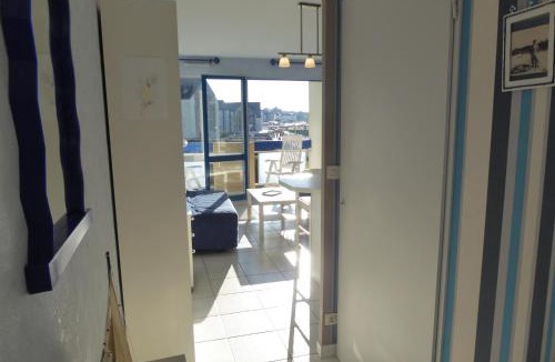 Arzon Apartment | REF 157 Studio pour deux personnes avec piscine vue Port Crouesty ARZON