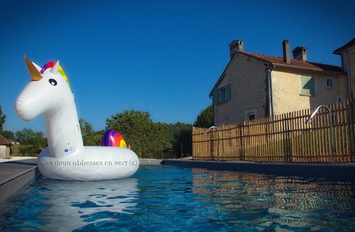 Mareuil en Perigord House | Refined property 7 Bedr (7/17 p) on private 80 acres Heated Pool Pond and Horses