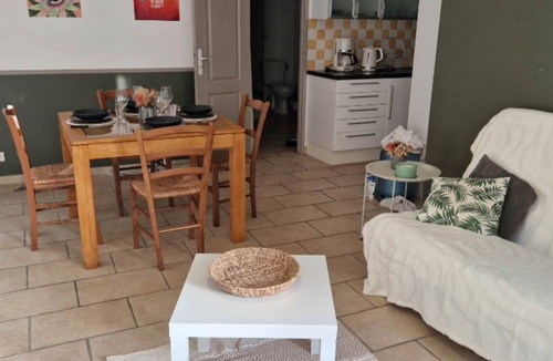Termes-d'Armagnac Apartment | Relais de la Tour Gîte *