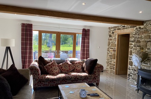 Bazouges-la-Perouse House | Renovated farmhouse in peaceful location