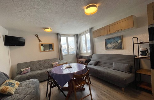 Le Super-Sauze Apartment | Renovated studio at Super Sauze, slopes access, sleeps 5-6.