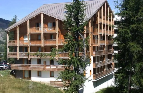 Les Claux Apartment | Residence L'Ecrin des Neiges * - 2 Room Apartment Cabin 6 People