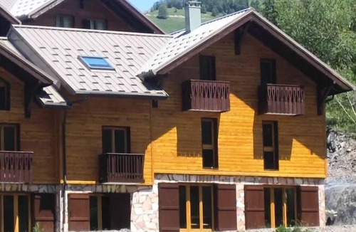 Les Claux Ski Chalet | Residence Le Bouquetin II* - Chalet Triplex 4 Rooms 8/10 People