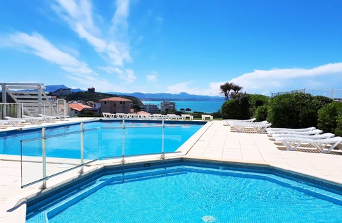 Biarritz Apartment | Residence Mer & Golf Eugénie* - Studio 4 People Sea Side