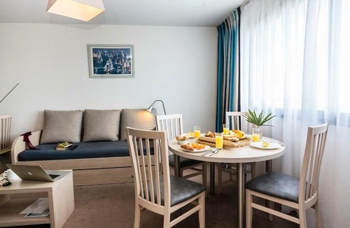 La Rochelle Apartment | Residence Odalys Archipel **** - 3 Rooms 6 People