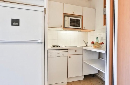 Saint-Tropez Apartment | Residence Pierre & Vacances Eden - Maeva Selection - Studio 6 People side Garden