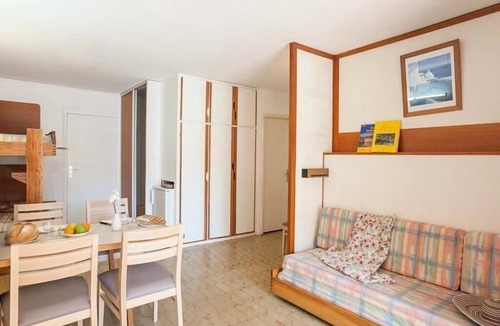Saint-Tropez Apartment | Residence Pierre & Vacances Eden - Maeva Selection - Studio 6 People side Garden