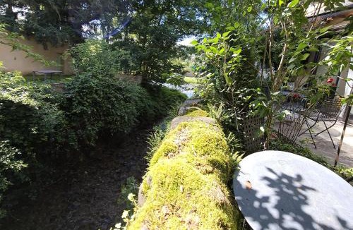 Saint-Geniez-d'Olt House | RiverRun
