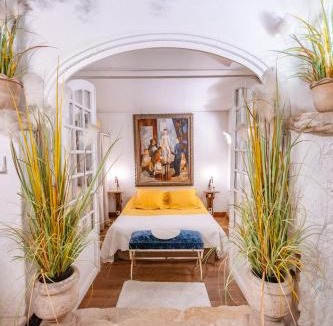 Goult House | Rock House Pool & Authentic 17th-Century Home