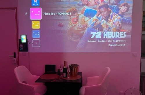 Ploumagoar Apartment | Romance Jacuzzi - Vidéoprojecteur - Terrasse 5min gare