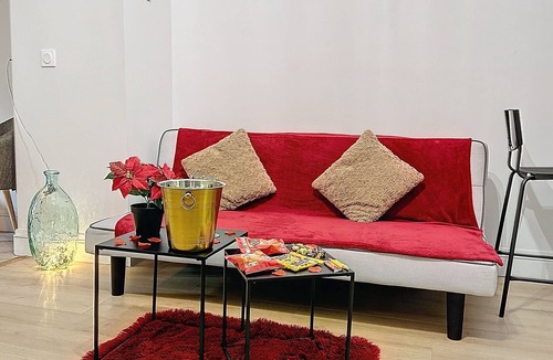 Valbenoite - Le Bernay - Valfuret Apartment | Romantic loft with private Jacuzzi