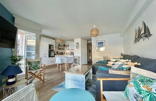 Binic Apartment | Rsidence Les Bain - 1 min from the beaches