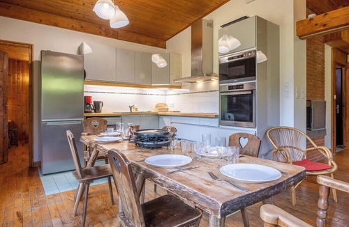 Les Bossons Ski Chalet | Rustic chalet with garden in Chamonix
