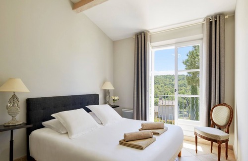Cote d'Azur- French Riviera Ski Chalet | Saint Tropez Golf - Maison Violette