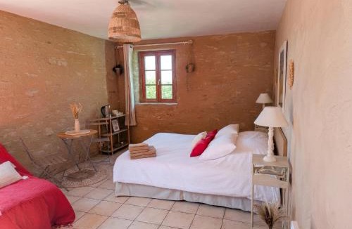Centres House | Saisonnée - Chambres d'Hôtes et Table d'Hôtes en Aveyron