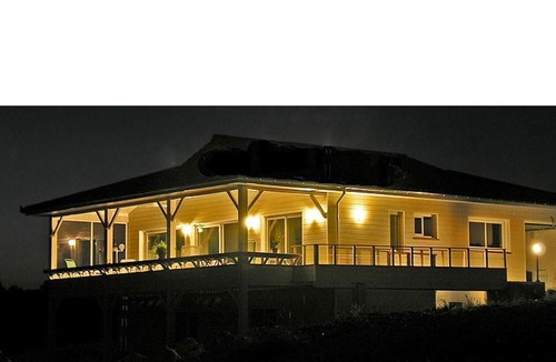 Saint-Marcet House | Sas Parc Lacoste