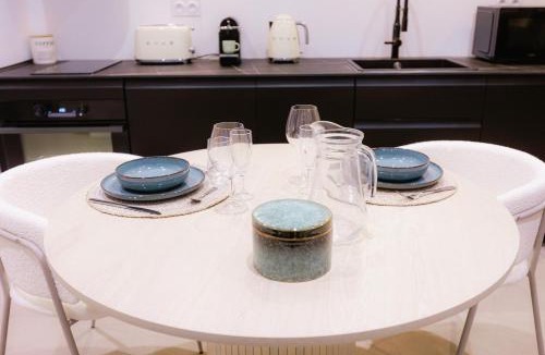 Romans-sur-Isere House | Sauna - Massage - Double Shower - Luxe in Romans