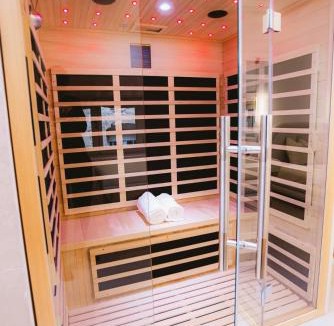 Romans-sur-Isere House | Sauna - Massage - Double Shower - Luxe in Romans