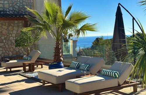 Golfe Juan Villa | Sea View Villa Roc d'Azur - Pool - Jacuzzi