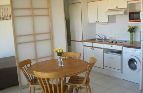 Frejus Port Apartment | Seafront apartment with swimming pool and private parking