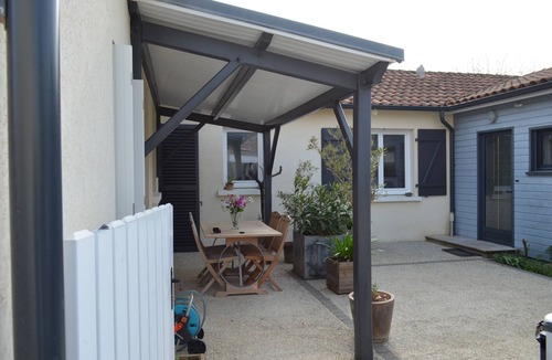 Port District House | Seafront villa 50 meters from the beach