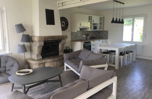 Plougasnou House | Seaside, Primel beach within walking distance - Comfortable 3* house with large garden