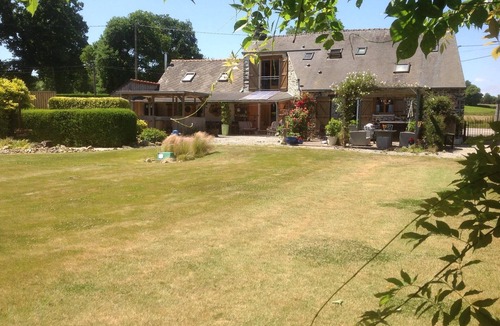 Gueltas Apartment | Self-Catering, First floor accommodation in the Heart of Rural Brittany