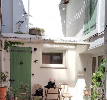 Badens House | Self contained private gite close to Carcassonne, rural location