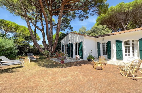 La Couarde-sur-Mer House | Single storey family villa close to the beach