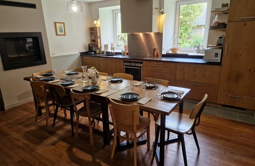Tregomeur House | Sisters House