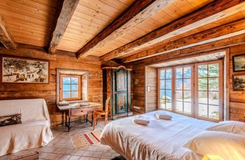 Serraval Ski Chalet | Slow Chalet de l'Ourse - Charming old chalet stunning view sauna pets ok