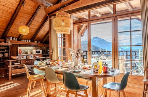 Serraval Ski Chalet | Slow Chalet de l'Ourse - Charming old chalet, stunning view, sauna, pets ok
